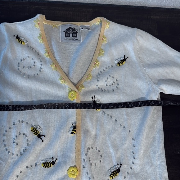 Storybook Knits Bumblebee Short Sleeve Cardigan Beaded Embroidered Size XS - Picture 5 of 6